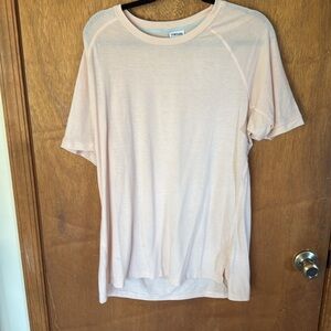 Gymshark shirt size extra large, light coral